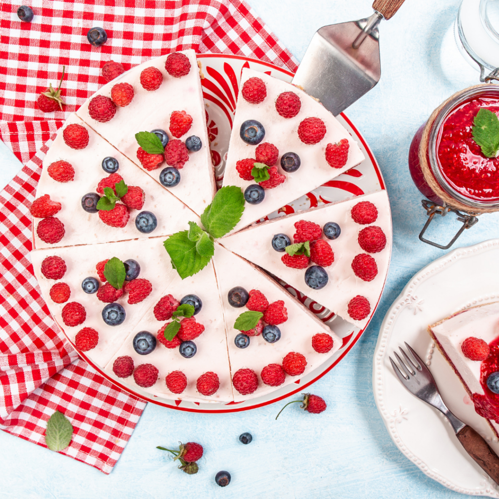 Indulgent Raspberry Cheesecake: Easy Recipe